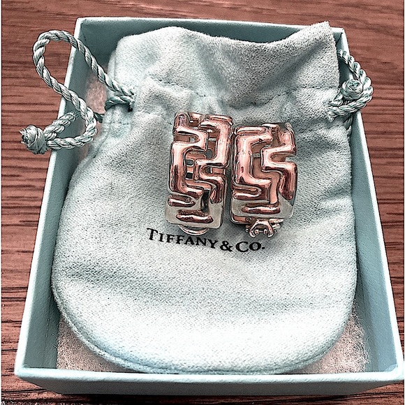 Tiffany&Co - Picture 1 of 6